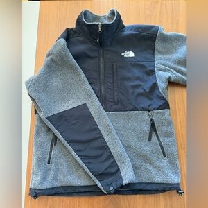 The North Face Denali Fleece Jacket Men’s M Full Zip Fleece Gray and Black